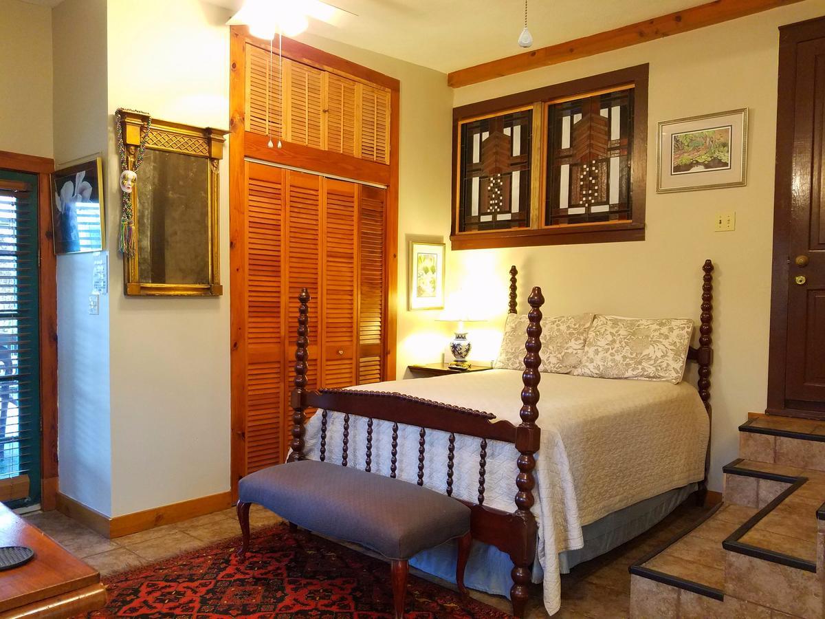 Lions Inn Bed & Breakfast Nova Orleães Exterior foto