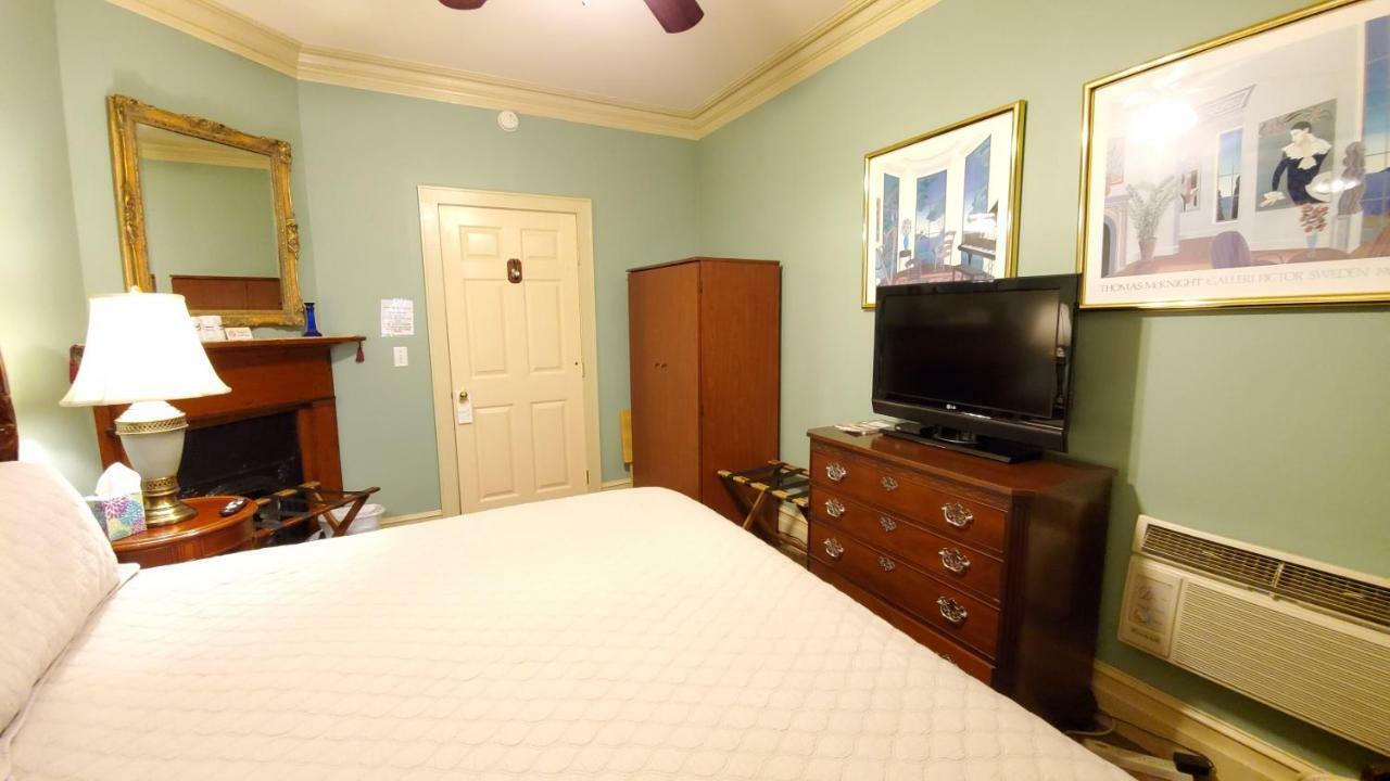 Lions Inn Bed & Breakfast Nova Orleães Exterior foto